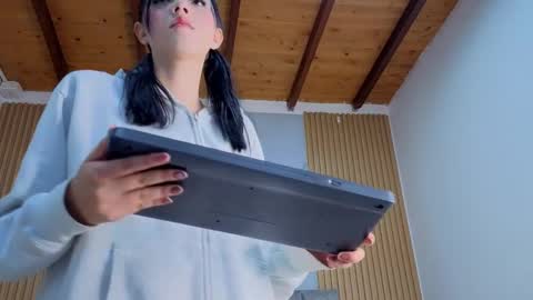 angel__kiss online show from 04.04.26