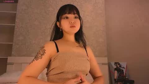 angel_asia_ online show from 10.19.25
