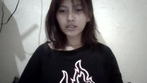 Snapshot of angel_baby143 chatting on 07.26.26 Muxhiee online show from 07.26.26