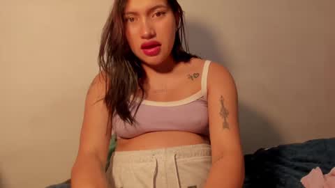 Snapshot of angel_copper chatting on 02.18.25 Angie indepent model online show from 02.18.25