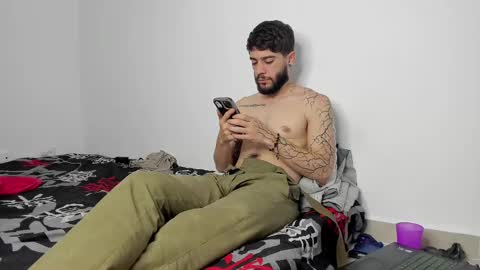Snapshot of angel_damons_ chatting on 03.03.25 Angel Damons online show from 03.03.25