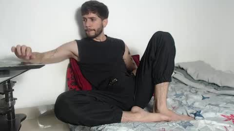 Snapshot of angel_damons_ chatting on 10.06.25 Angel Damons online show from 10.06.25