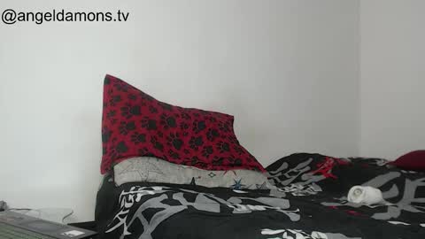 Snapshot of angel_damons_ chatting on 03.21.26 Angel Damons online show from 03.21.26