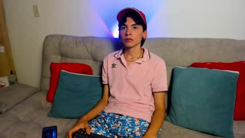 Snapshot of angel_dustt1 chatting on 07.05.26 angel_dustt1 online show from 07.05.26