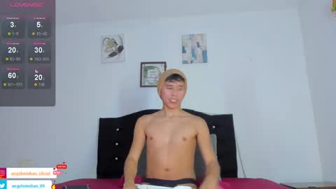 ngel Esteban  online show from 11.23.25