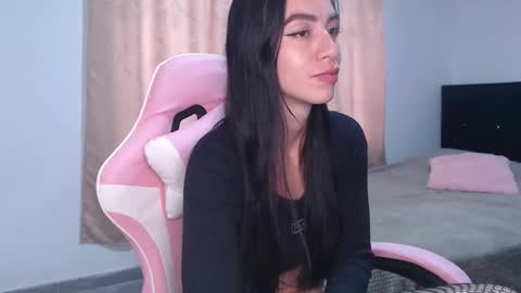 Angel Girl online show from 10.03.25