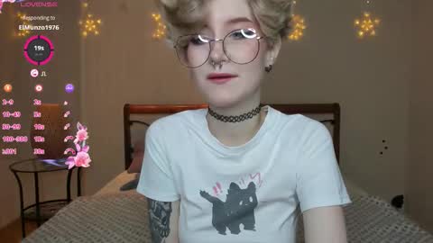 Angel Dust online show from 11.06.25