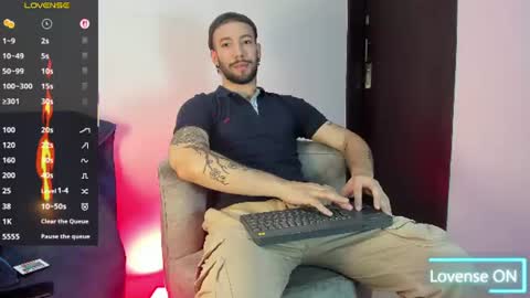 Snapshot of angel_kyrozz chatting on 06.12.26 angel_kyrozz online show from 06.12.26