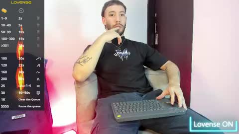 Snapshot of angel_kyrozz chatting on 06.14.26 angel_kyrozz online show from 06.14.26