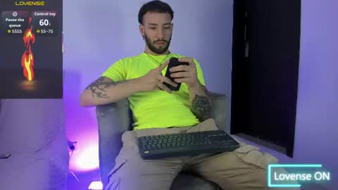 Snapshot of angel_kyrozz chatting on 06.19.26 angel_kyrozz online show from 06.19.26