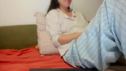 angel_lee__ online show from 04.19.26