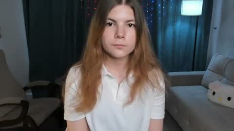 Snapshot of angel_leger chatting on 07.27.26 Angel online show from 07.27.26
