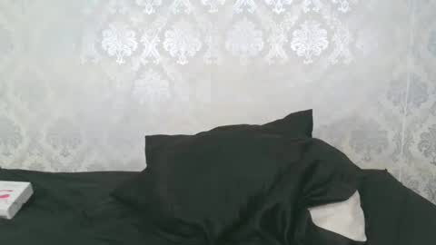 Angel Lein online show from 02.21.25