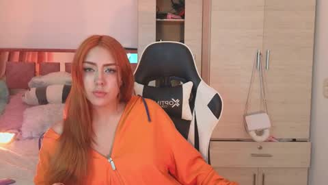 Snapshot of angel_lusst chatting on 01.17.25 angeline online show from 01.17.25