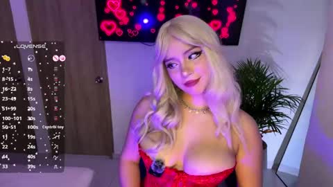 Snapshot of angel_rouse_1 chatting on 06.07.26 Angel online show from 06.07.26