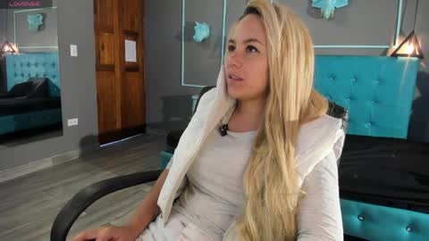 Angel online show from 04.11.26