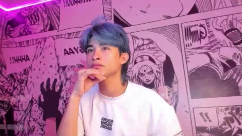 Snapshot of angel_yuhog chatting on 12.17.25 Angel online show from 12.17.25