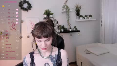 Snapshot of angela_fog chatting on 12.23.24 angela_fog online show from 12.23.24