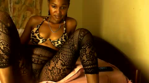 Snapshot of angelasplash chatting on 05.10.26 angelasplash online show from 05.10.26