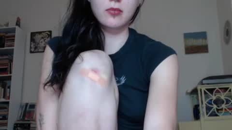 Snapshot of angelbabyvictoria chatting on 01.18.25 Fern4Ever online show from 01.18.25