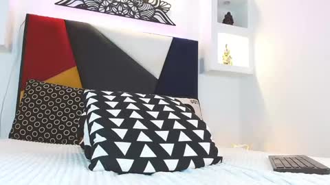 Angel online show from 01.18.25