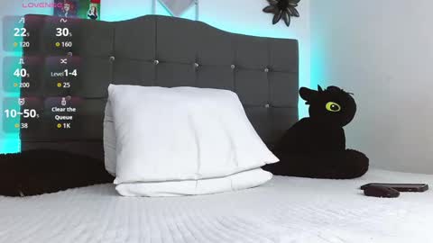 Angel online show from 09.16.25