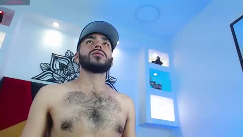 Snapshot of angelbacker chatting on 01.09.26 Angel online show from 01.09.26