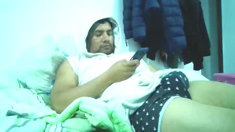 angeldavid90 online show from 11.12.25