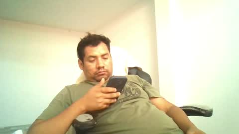 Snapshot of angeldavid90 chatting on 04.22.26 angeldavid90 online show from 04.22.26