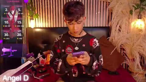 Snapshot of angeldustt_19 chatting on 03.26.26 Angel dust online show from 03.26.26