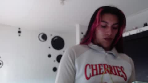 Snapshot of angele_johnson chatting on 03.09.25 angele online show from 03.09.25