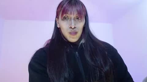 Snapshot of angele_johnson chatting on 09.22.25 angele online show from 09.22.25