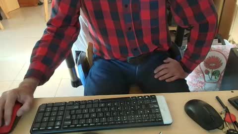 Snapshot of angelgarcia269 chatting on 05.25.26 angelgarcia269 online show from 05.25.26