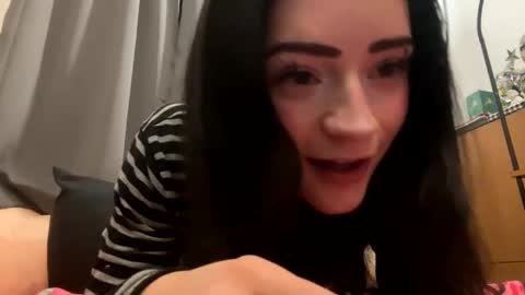 Alina Ari online show from 12.27.24