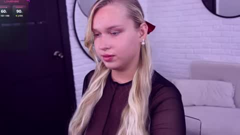 Angelic beauty online show from 06.13.26