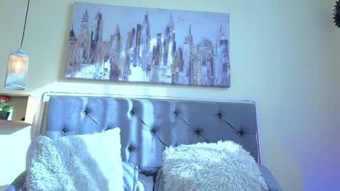 Snapshot of angelica_bouvier chatting on 06.12.26 C A L L M E A N G E L online show from 06.12.26
