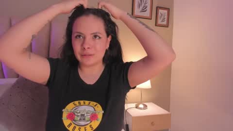 Snapshot of angelica_cross chatting on 05.26.26 Angelica Cross online show from 05.26.26