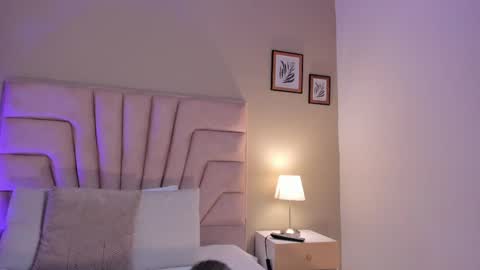 Snapshot of angelica_cross chatting on 05.27.26 Angelica Cross online show from 05.27.26