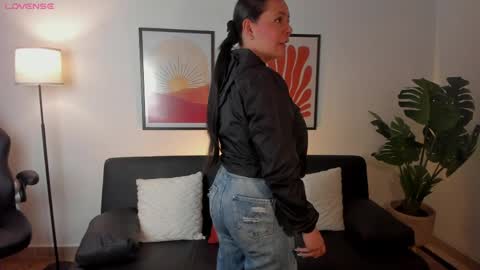 Snapshot of angelica_cross chatting on 06.03.26 Angelica Cross online show from 06.03.26