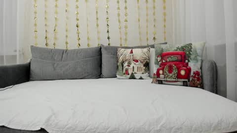 Snapshot of angelicarai chatting on 12.01.24 Angelica Rai online show from 12.01.24