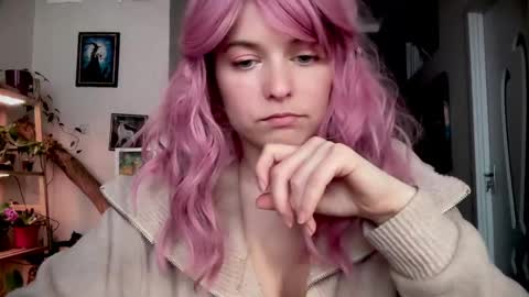 Snapshot of angelika_rouge chatting on 04.01.26 Angelika Rouge online show from 04.01.26