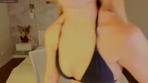 Angelina online show from 07.21.26