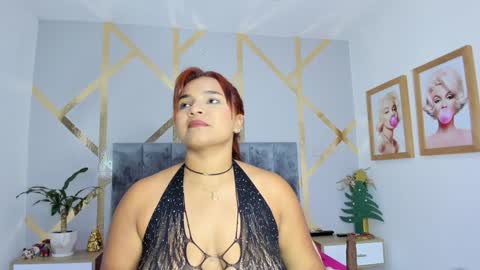 Snapshot of angelina_castro12 chatting on 12.30.24 Angelina online show from 12.30.24