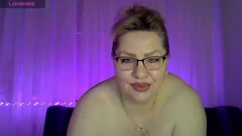 AngelinaGlam online show from 05.18.26