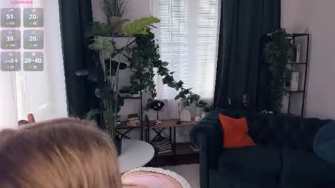 Alice WOW online show from 07.17.26