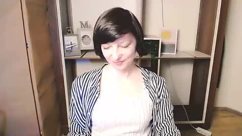 Angelina online show from 04.27.26