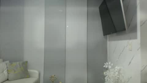 angelinna_12 online show from 05.20.26