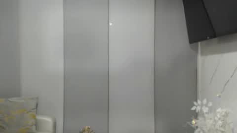 angelinna_12 online show from 06.12.26