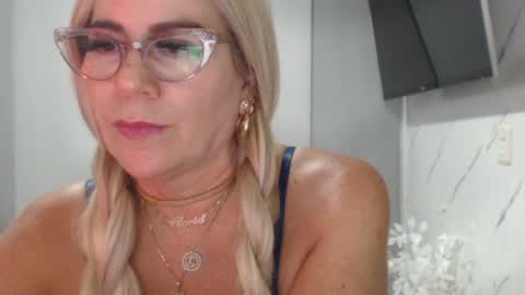 angelinna_12 online show from 06.25.26