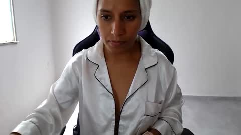 angela online show from 05.24.26